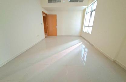Apartment - 2 Bedrooms - 2 Bathrooms for rent in Al Taawun Street - Al Taawun - Sharjah