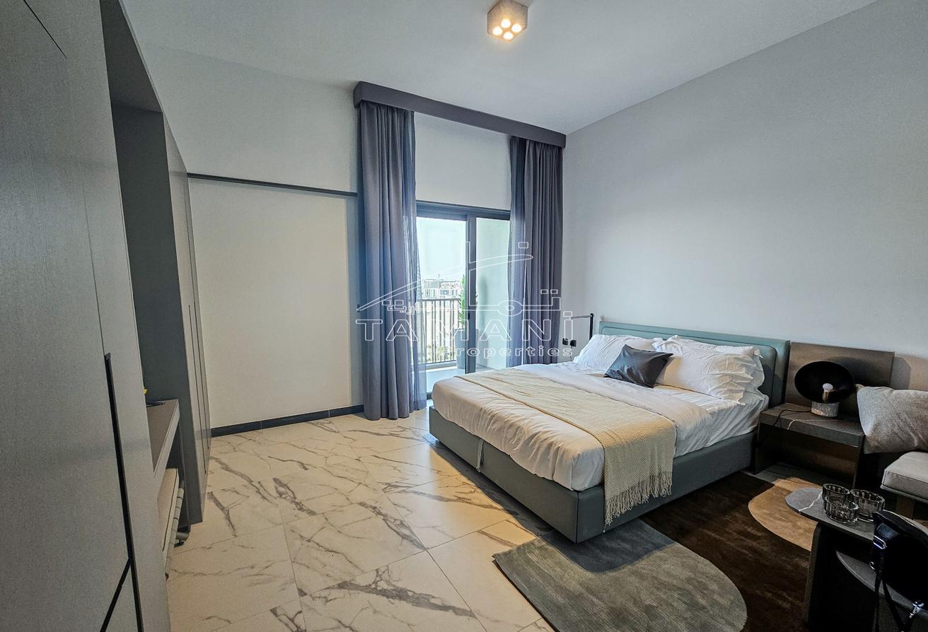 Ready to move in Burj view Well maintained photo 3