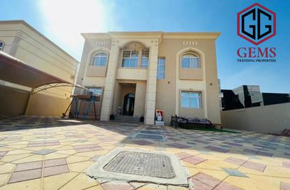 Villa - 5 Bedrooms - 6 Bathrooms for rent in Al Aweer 1 - Al Aweer - Dubai