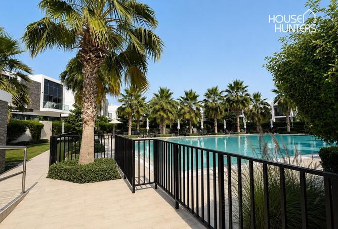 100387279 - Property Image 3