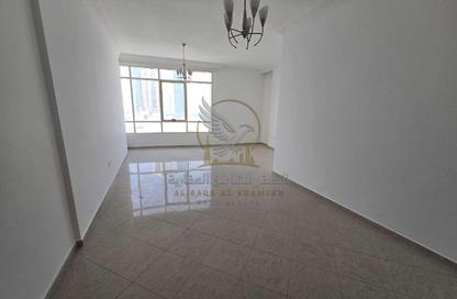 Apartment - 3 - 3 for rent in New Al Taawun Road - Al Taawun - Sharjah
