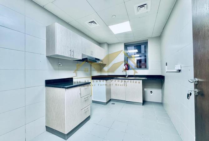 73849494 - Property Image 2