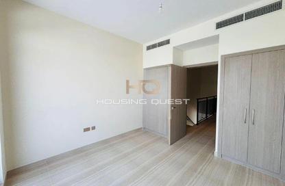 Townhouse - 4 Bedrooms - 4 Bathrooms for rent in Rockwood - Damac Hills - Dubai Townhouse - 4 Bedrooms - 4 Bathrooms for rent in Rockwood - Damac Hills - Dubai