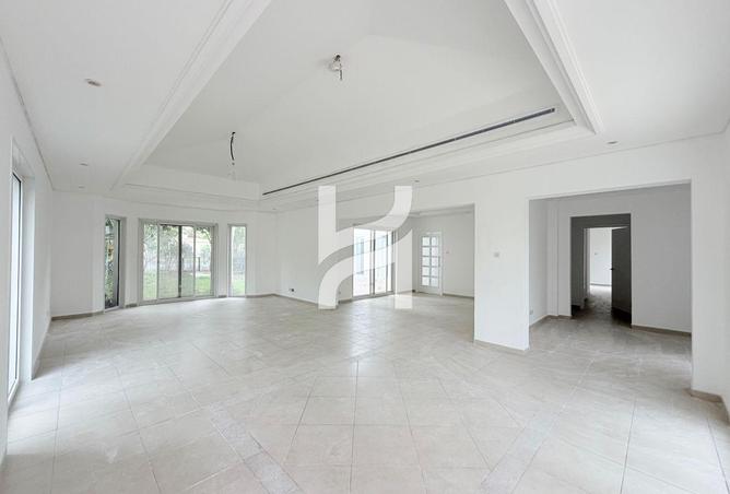 122016940 - Property Image 3