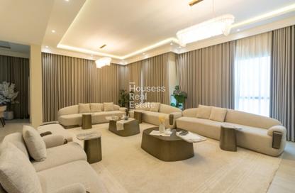 Villa - 5 - 7 for rent in Al Quoz 4 Villas - Al Quoz 4 - Al Quoz - Dubai Villa - 5 - 7 for rent in Al Quoz 4 Villas - Al Quoz 4 - Al Quoz - Dubai