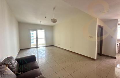 Apartment - 1 Bedroom - 2 Bathrooms for sale in Sulafa Tower - Dubai Marina - Dubai