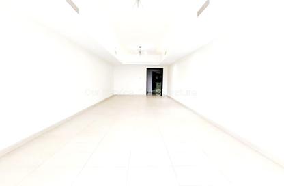 Apartment - 3 - 4 for rent in Al Waleed Tower - Al Qasba - Sharjah Apartment - 3 - 4 for rent in Al Waleed Tower - Al Qasba - Sharjah