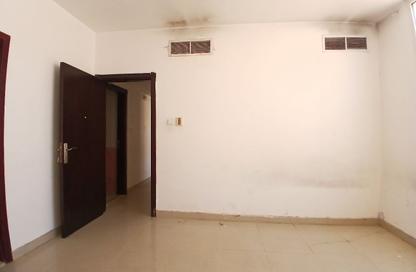 Apartment - Studio - 1 for rent in Al Nabaa Building - Al Naba'ah - Al Sharq - Sharjah