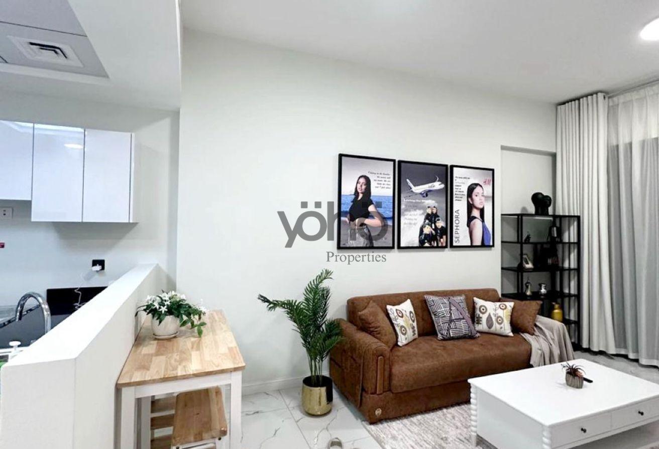 FULLY FURNISHED | VACANT | NEAR METRO photo 2