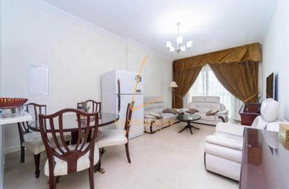 Apartment - 2 Bedrooms - 3 Bathrooms for rent in Plaza Residences 2 - Plaza Residences - District 13 - Jumeirah Village Circle - Dubai