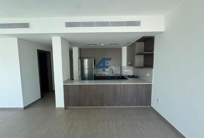 100401995 - Property Image 3