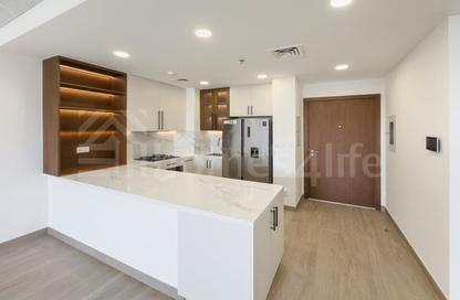 Apartment - 2 Bedrooms - 2 Bathrooms for rent in The Mayfair - Town Square - Dubai