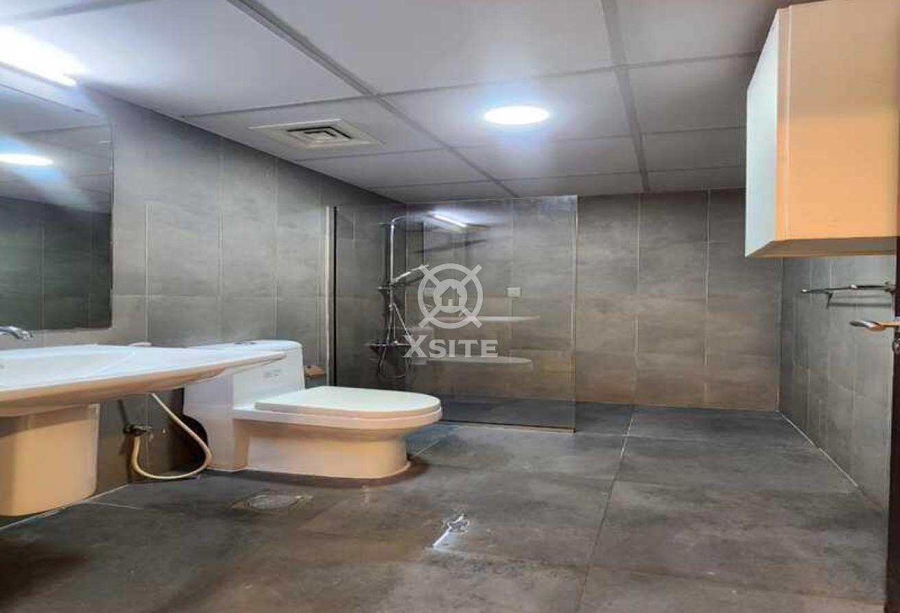 Unfurnished 2 BR+Store |Spacious| Prime Location photo 11