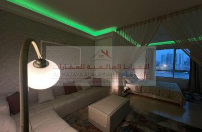 Apartment - Studio - 1 Bathroom for rent in Beach Tower 1 - Al Khan Lagoon - Al Khan - Sharjah