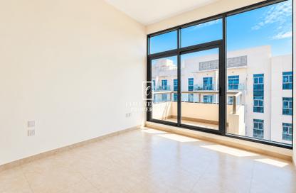 Apartment - 2 - 3 for rent in Avenue Residence 1 - Avenue Residence - Al Furjan - Dubai