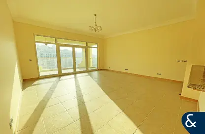 Apartment - 2 Bedrooms - 3 Bathrooms for sale in Al Khushkar - Shoreline Apartments - Palm Jumeirah - Dubai