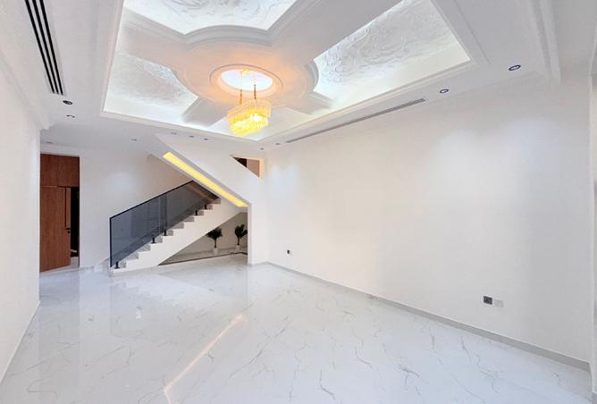 136574235 - Property Image 3