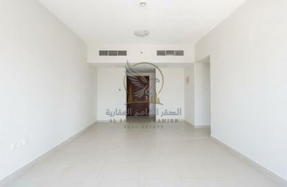 Apartment - 2 - 3 for rent in Al Khan Corniche - Al Khan - Sharjah