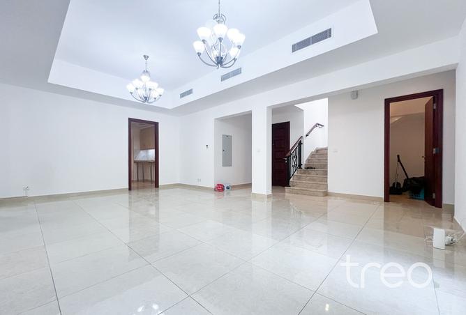 142856296 - Property Image 3