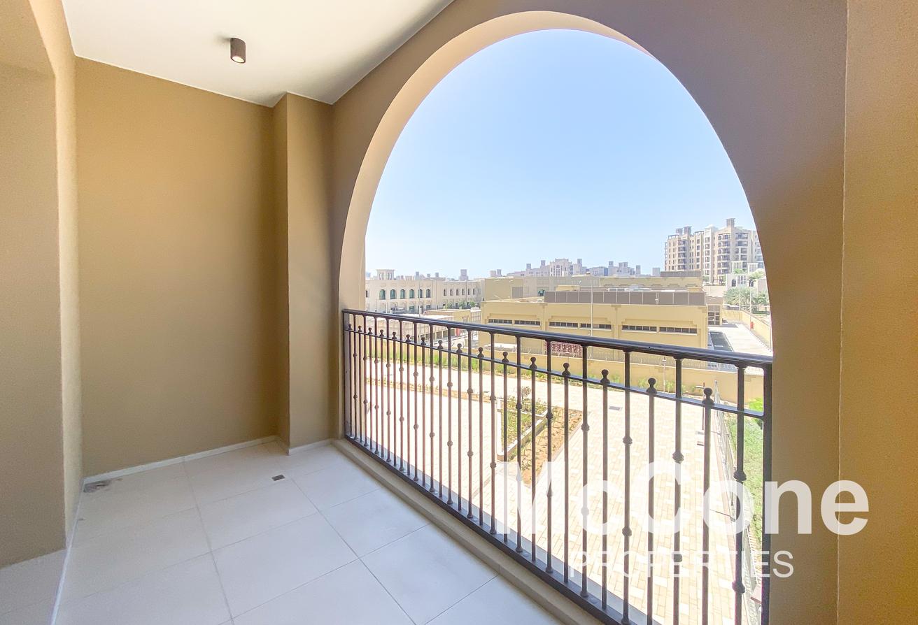 Madinat and Jumeirah Beach Hotel Views | Brand New photo 18