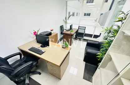 مكتب - غرفة نوم - 1 حمام للايجار في الفجر كومبلكس - عود ميثاء - بر دبي - دبي