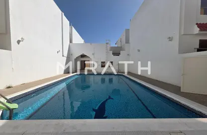 Villa - 4 Bedrooms - 4 Bathrooms for rent in Jumeirah 3 Villas - Jumeirah 3 - Jumeirah - Dubai