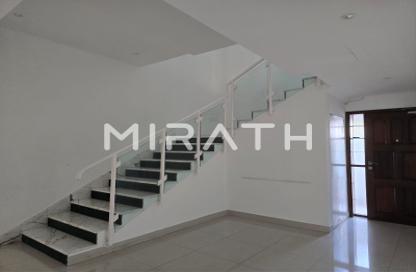 Villa - 4 Bedrooms - 5 Bathrooms for rent in Al Garhoud Villas - Al Garhoud - Dubai