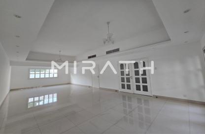 Villa - 4 Bedrooms - 5 Bathrooms for rent in Al Garhoud Villas - Al Garhoud - Dubai