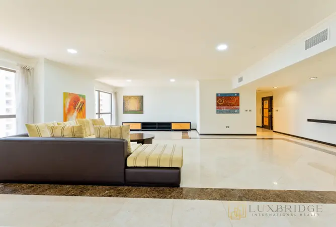 103710350 - Property Image 2