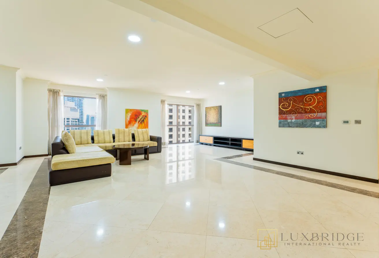 103710350 - Property Main Image