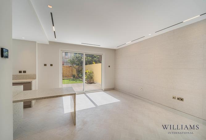 107749415 - Property Image 3