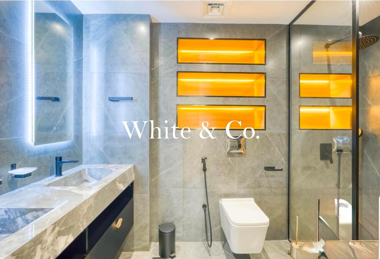 Lake Backing | Private Pool | Corner Plot photo 5