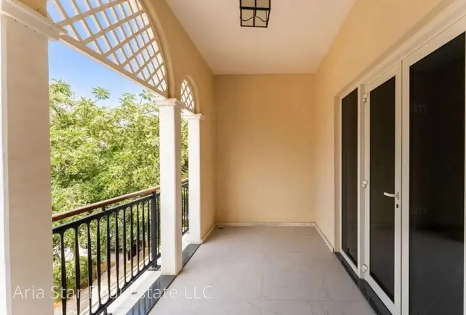 151919371 - Property Image 2