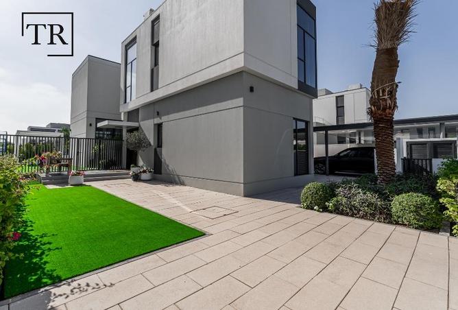 68300439 - Property Image 3