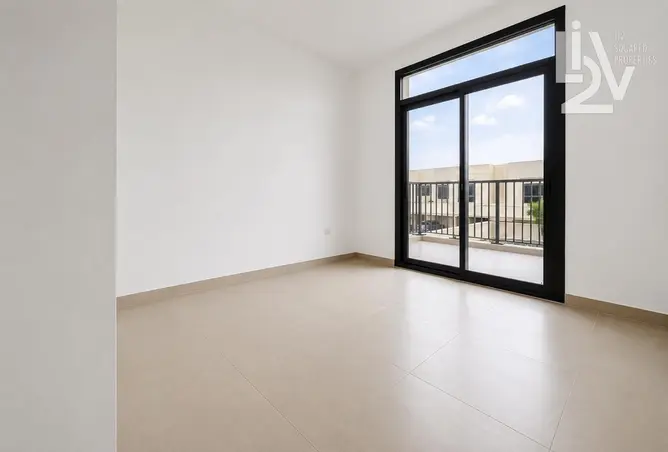 163267308 - Property Image 3