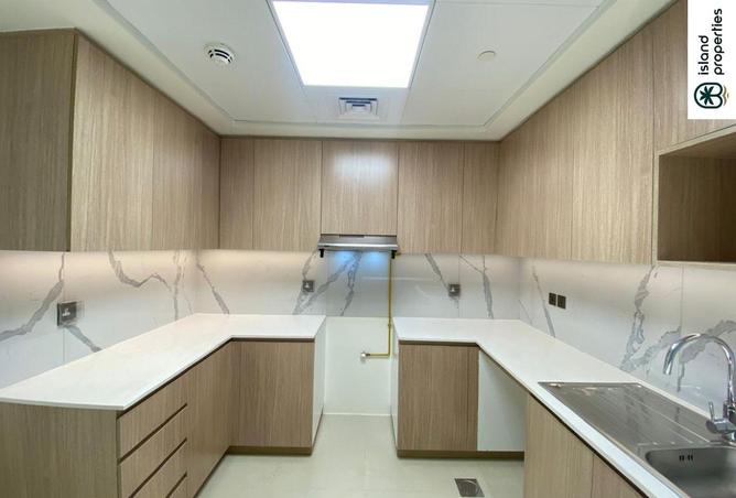 141020232 - Property Image 3