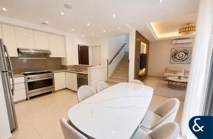 تاون هاوس - 3 - 4 للبيع في زهرا تاون هاوس - تاون سكوير - دبي تاون هاوس - 3 - 4 للبيع في زهرا تاون هاوس - تاون سكوير - دبي