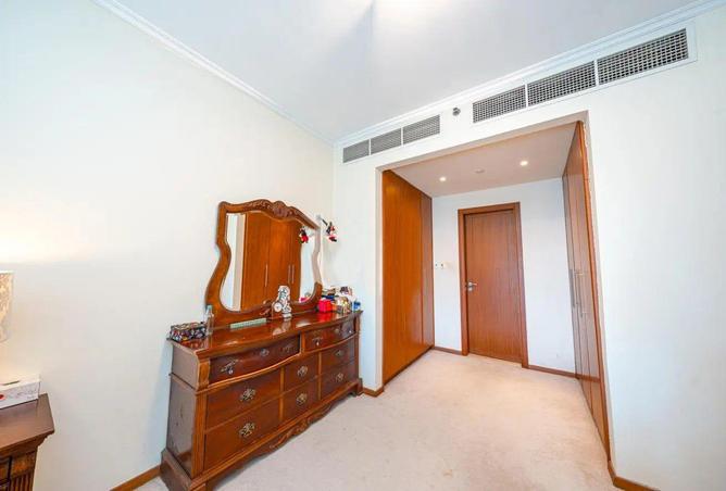 60913845 - Property Image 3