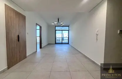 Apartment - 2 Bedrooms - 3 Bathrooms for rent in Al Nasr Central Building - Oud Metha - Bur Dubai - Dubai
