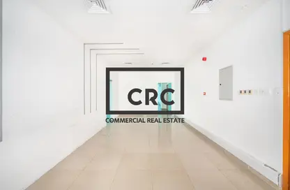 Office Space - 1 Bedroom - 6 Bathrooms for rent in Capital Golden Tower - Business Bay - Dubai