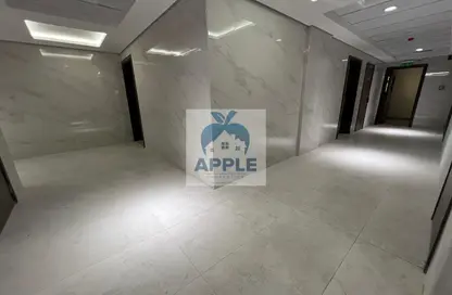 Apartment - 1 Bedroom - 2 Bathrooms for rent in Muwailih Building - Muwaileh - Sharjah