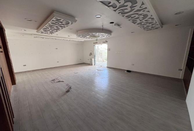 121115988 - Property Image 2