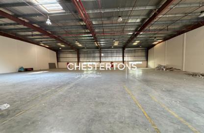Warehouse - Studio for rent in Phase 1 - Dubai Investment Park (DIP) - Dubai