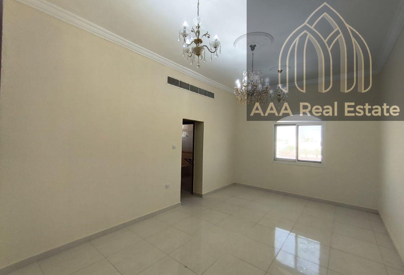 PRIME LOCATION | SPACIOUS GARDEN |LUXURIOUS VILLA photo 14