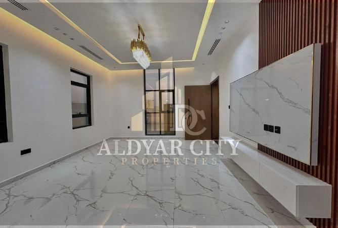 68723173 - Property Image 3