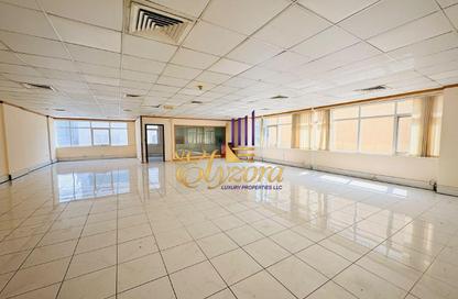 Office Space - Studio - 1 for rent in Obaid Bin Khalifa Humaidan - Al Khabaisi - Deira - Dubai