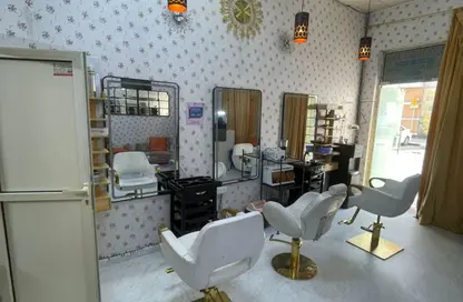 متجر - استوديو للبيع في القاسمية - الشارقة