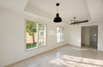 Townhouse - 2 - 2 for rent in Springs 6 - The Springs - Dubai