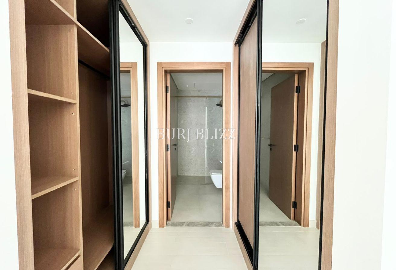 Spacious 2BR |Closed Kitchen | High Floor photo 13