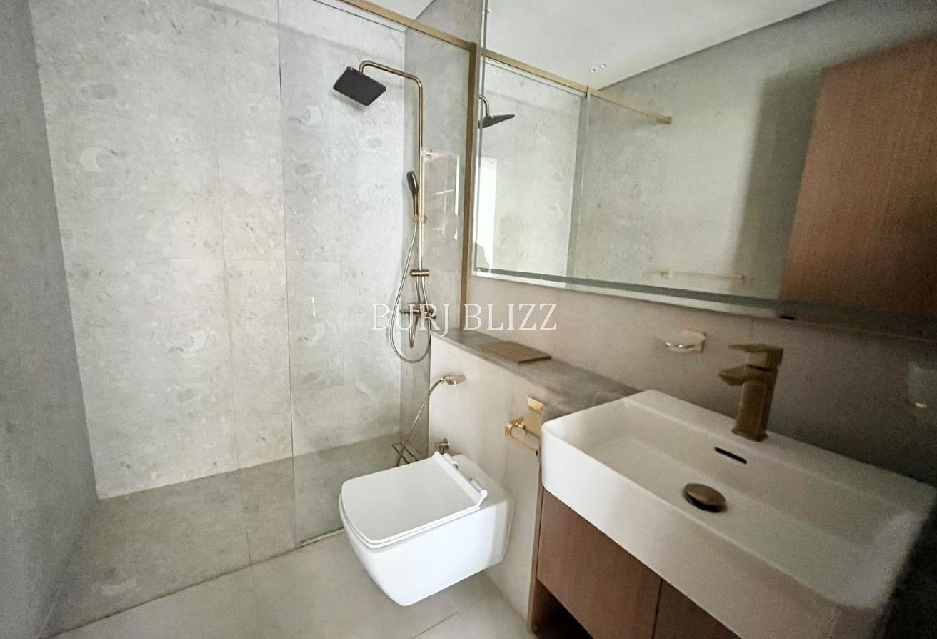 Spacious 2BR |Closed Kitchen | High Floor photo 15